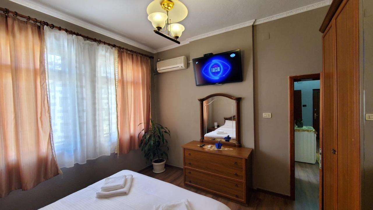 Metropolitan Apartments - City Center Tirana Exterior photo